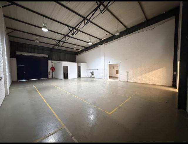 375M² WAREHOUSE TO LET IN BARBEQUE DOWNS